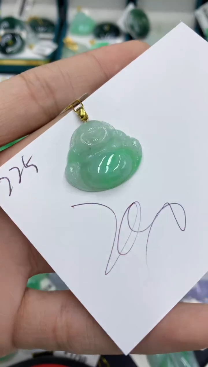 【闪购商品】翡翠颈饰18K金镶嵌翡翠