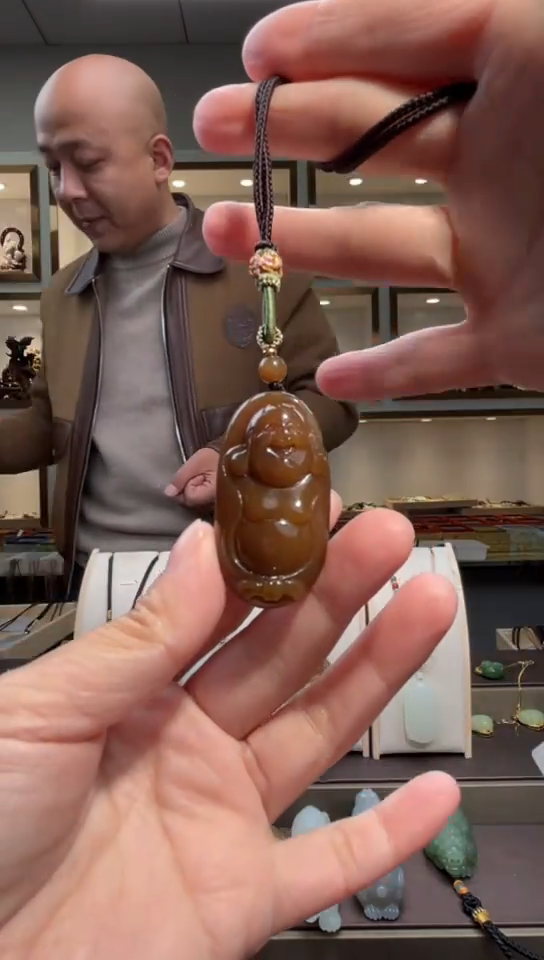 颈饰未镶嵌和田玉苏