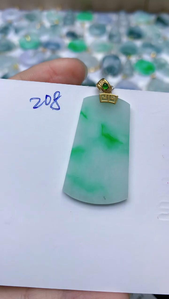 【闪购商品】翡翠颈饰18K金镶嵌天然翡翠A货    208