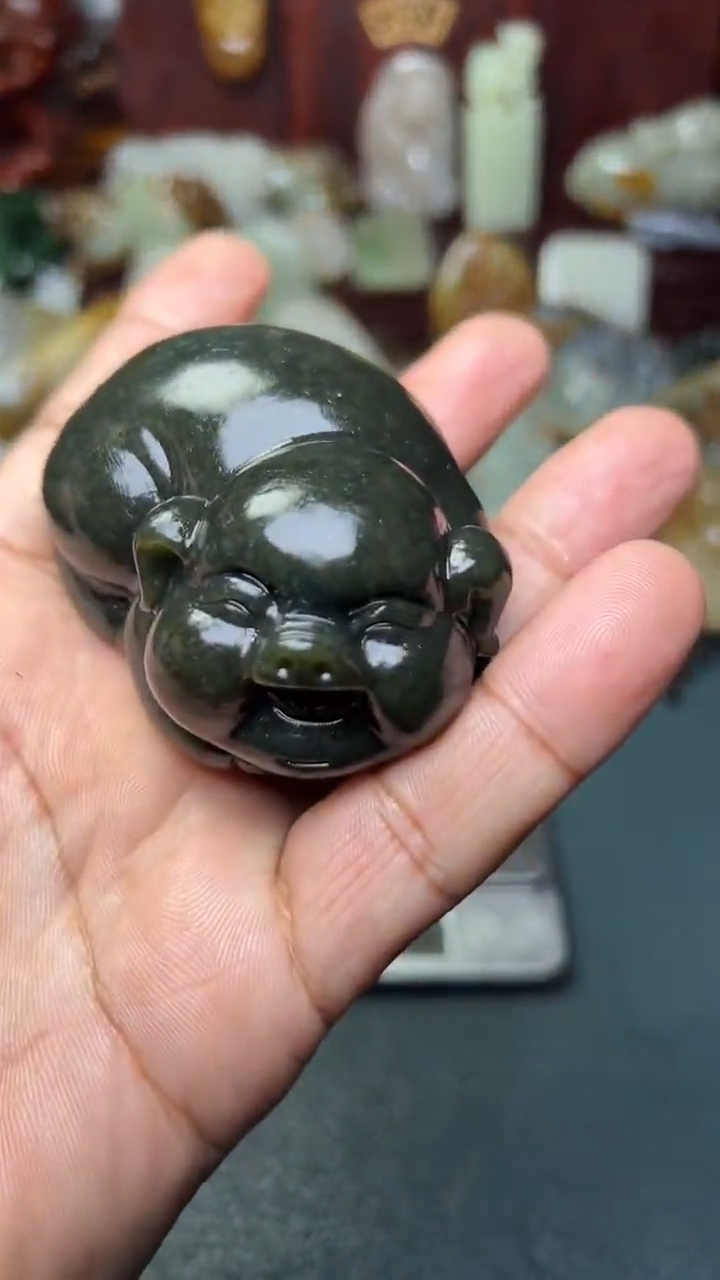 未镶嵌和田玉把件-