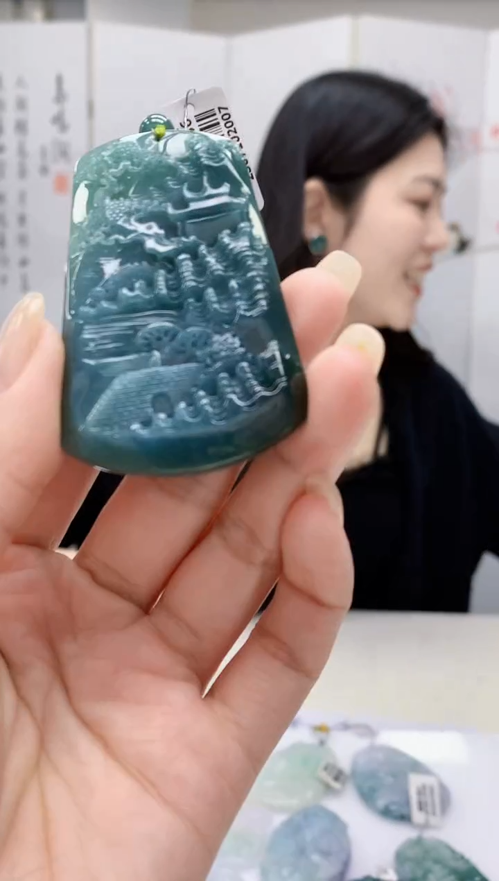 【闪购商品】定制翡翠未镶嵌0405lr-毛货挂件20
