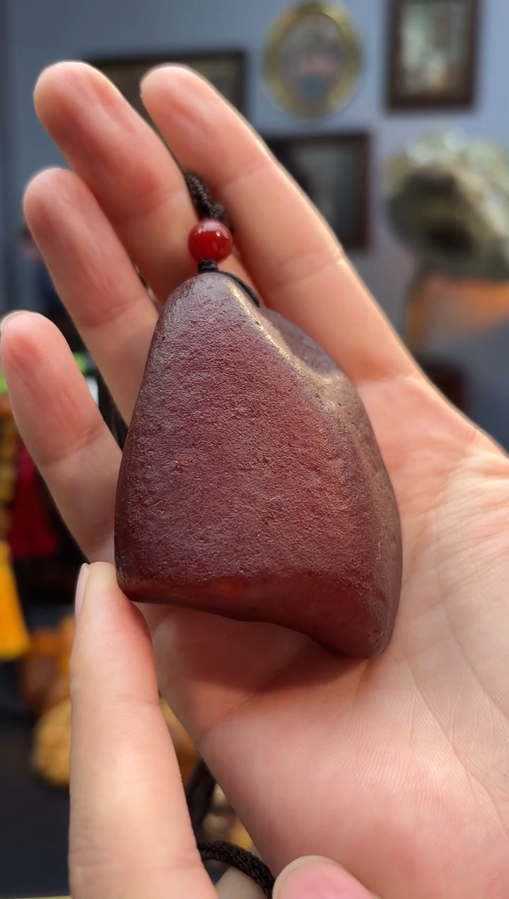 琥珀颈饰未镶嵌吊坠