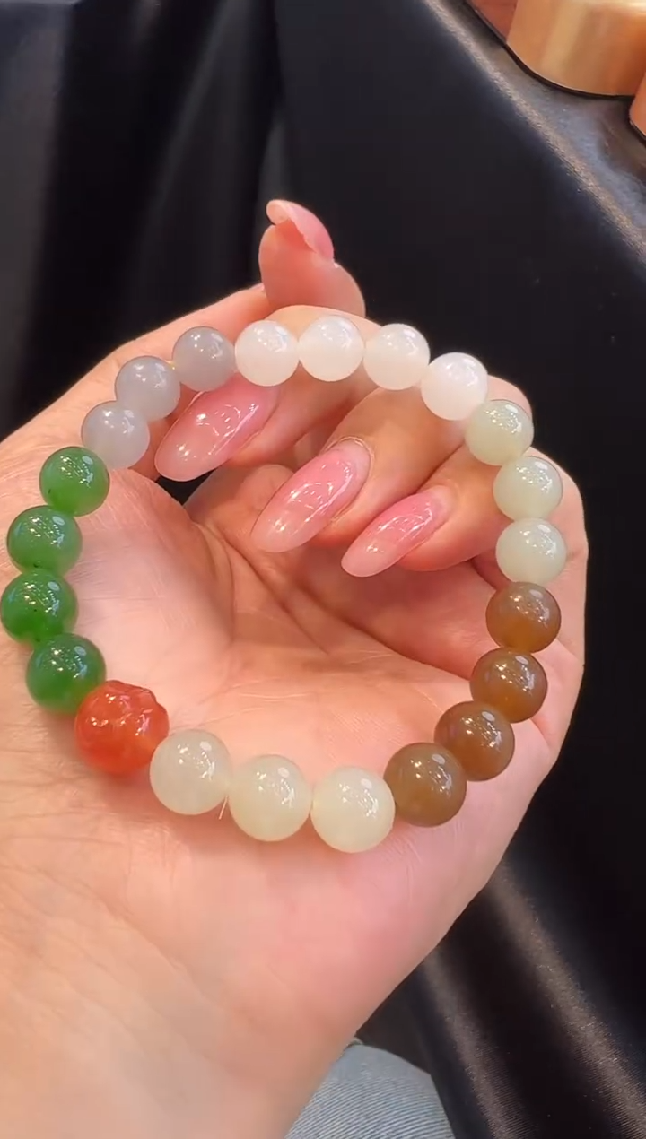 未镶嵌手链和田玉多样性发一条