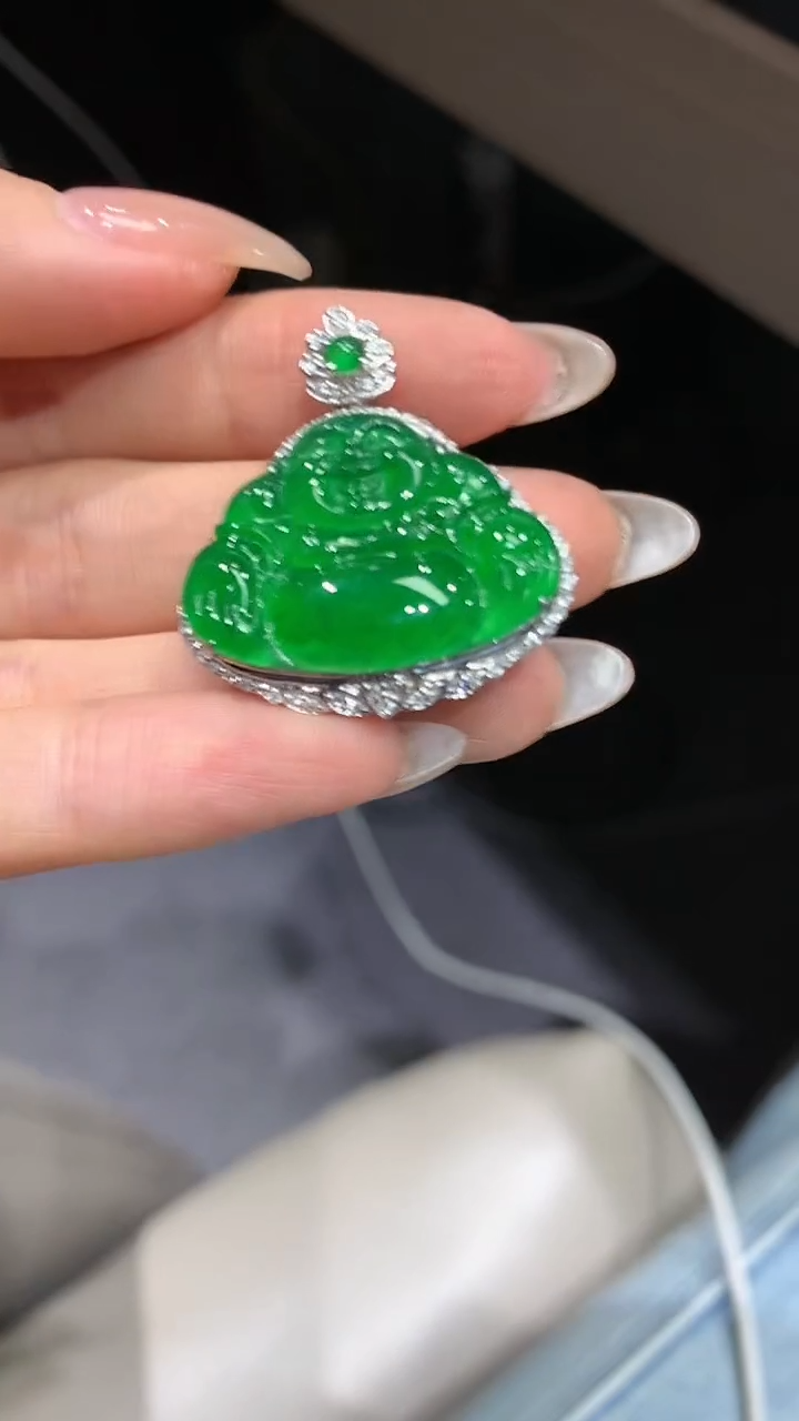 【闪购商品】翡翠吊坠(不含链)18K金镶嵌15团购