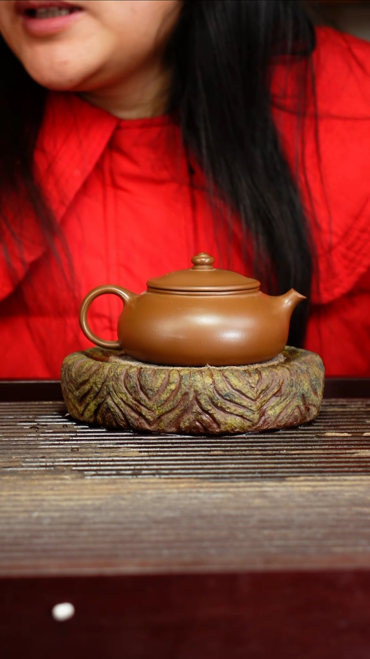 宜兴原矿紫砂壶茶壶宜兴原矿紫砂壶茶壶180C