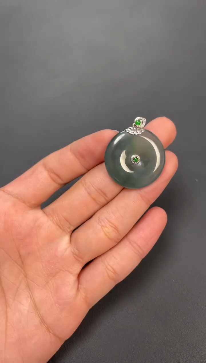 【闪购商品】翡翠吊坠(不含链)18K金镶嵌翡翠吊坠YP-237危料