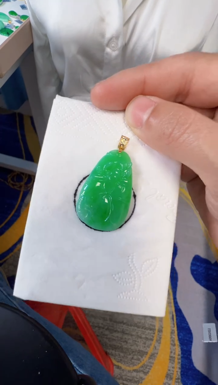 【闪购商品】定制翡翠18K金镶嵌2980元