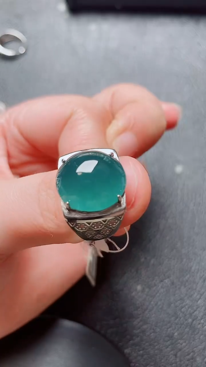 翡翠戒指银S925镶嵌1111
