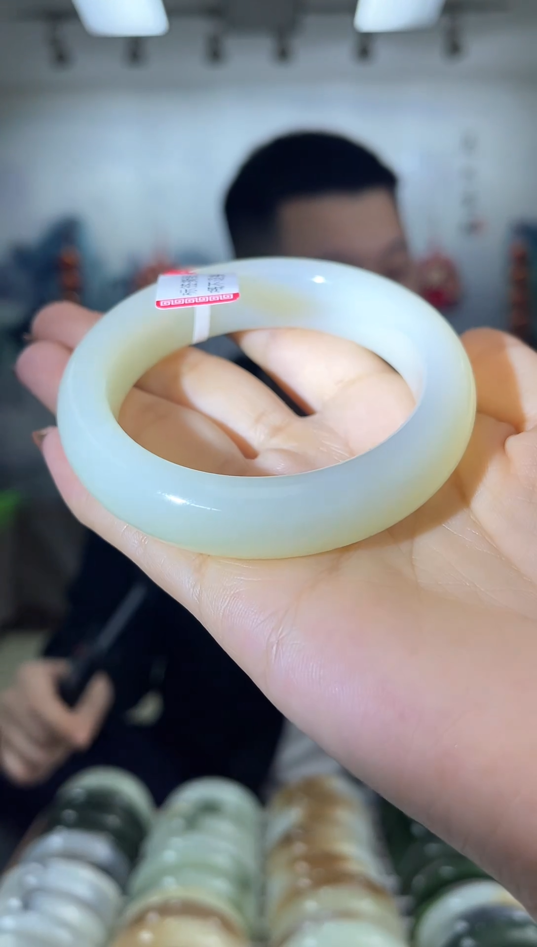 【闪购商品】和田玉手镯未镶嵌56圈口6853