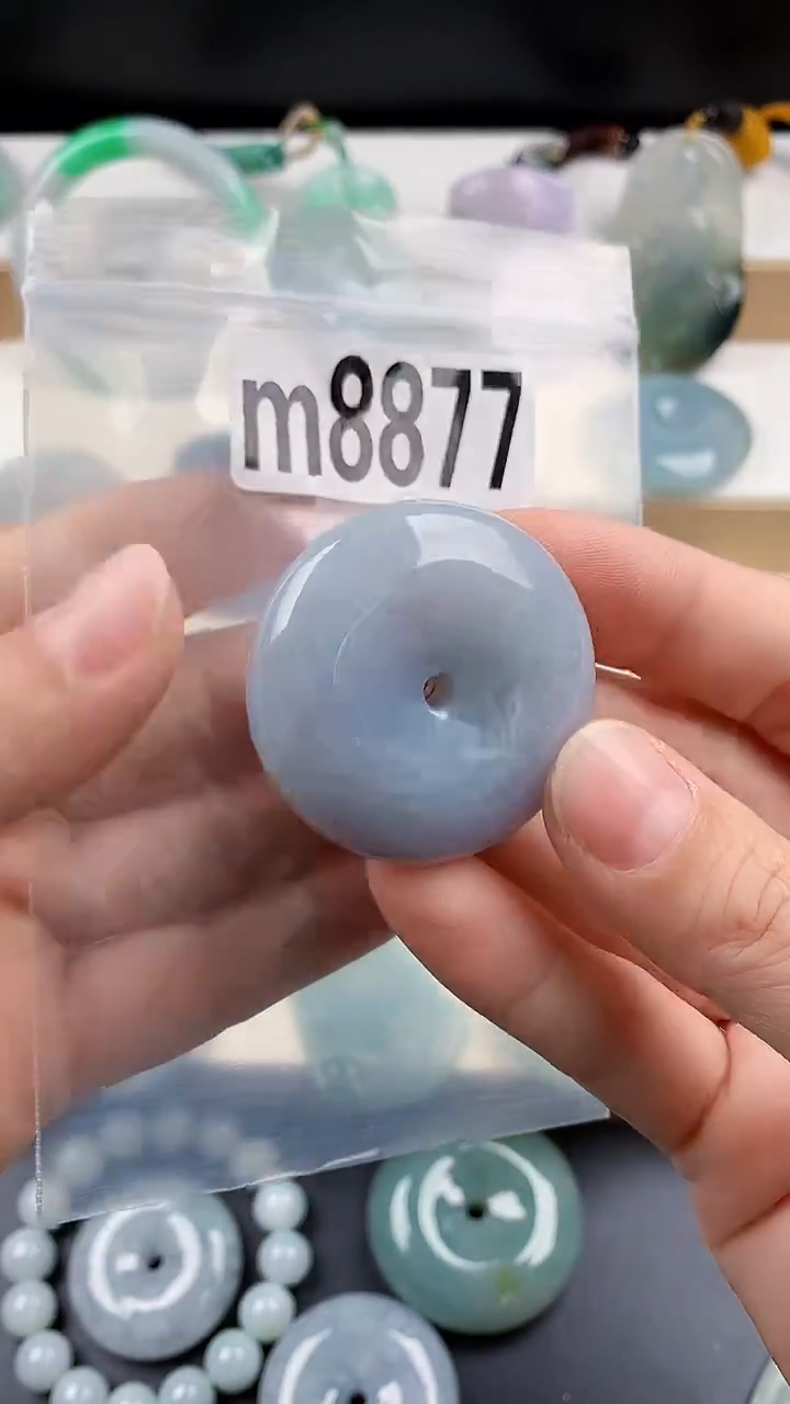 颈饰未镶嵌翡翠天然翡翠吊坠挂件