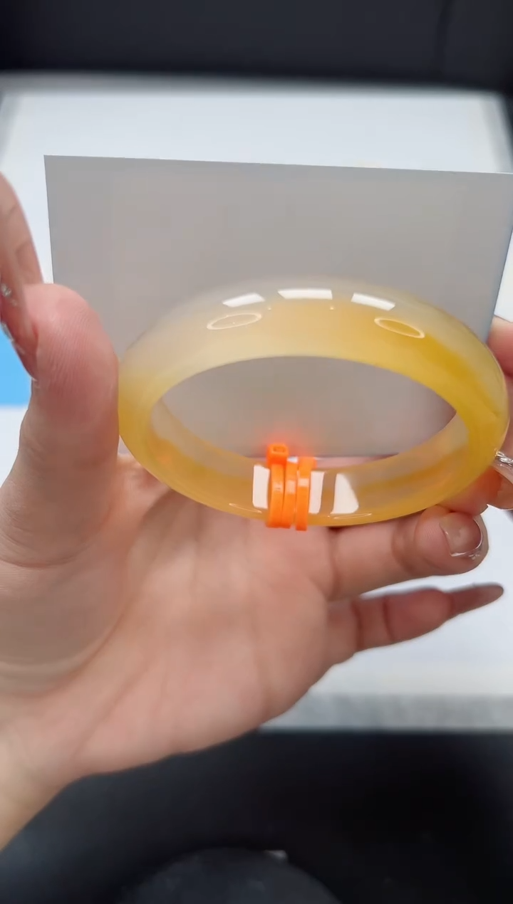 【闪购商品】石英质玉手镯未镶嵌109/香槟55.1