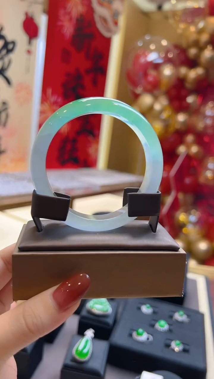 【闪购商品】翡翠手镯未镶嵌订金