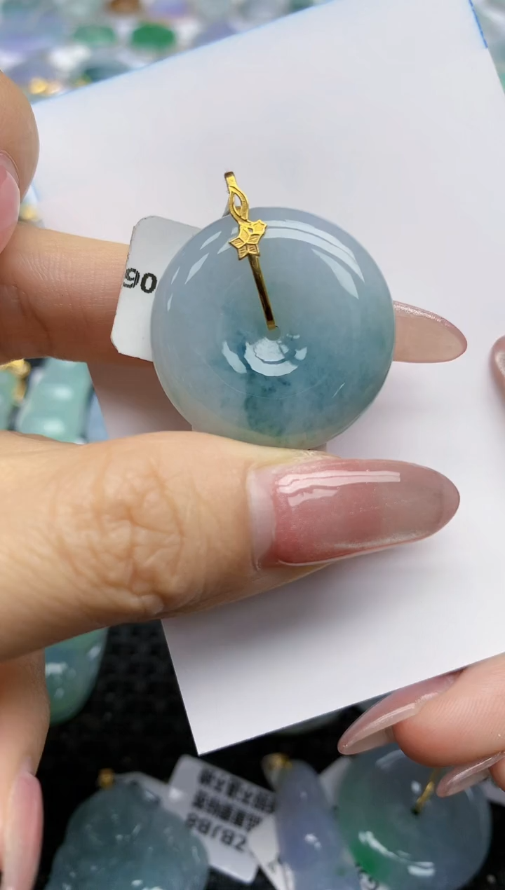 【闪购商品】翡翠挂件18K金镶嵌天然翡翠A货