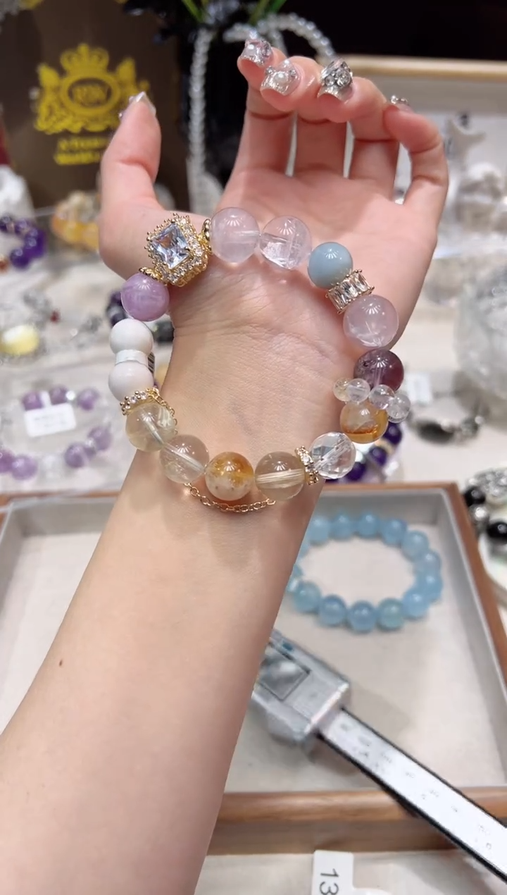 【闪购商品】水晶手链未镶嵌多样性发货发其一颜色微差