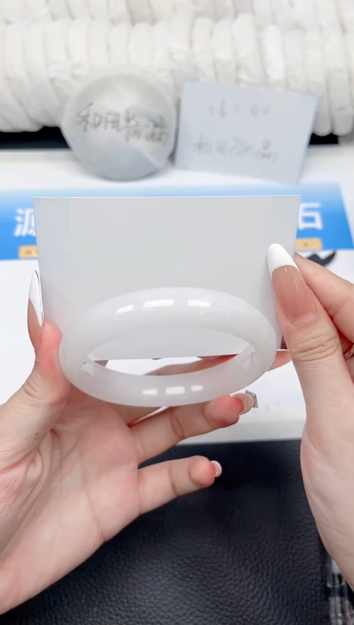 石英质玉手镯未镶嵌211-白月光64.3