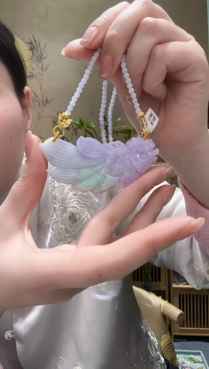 【闪购商品】翡翠颈饰未镶嵌吊坠