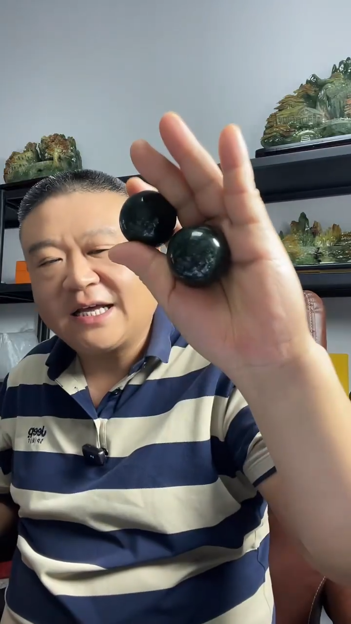 蛇纹石玉未镶嵌把件天然药王石手球一对