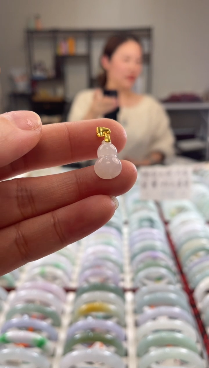 颈饰未镶嵌翡翠多样性发一