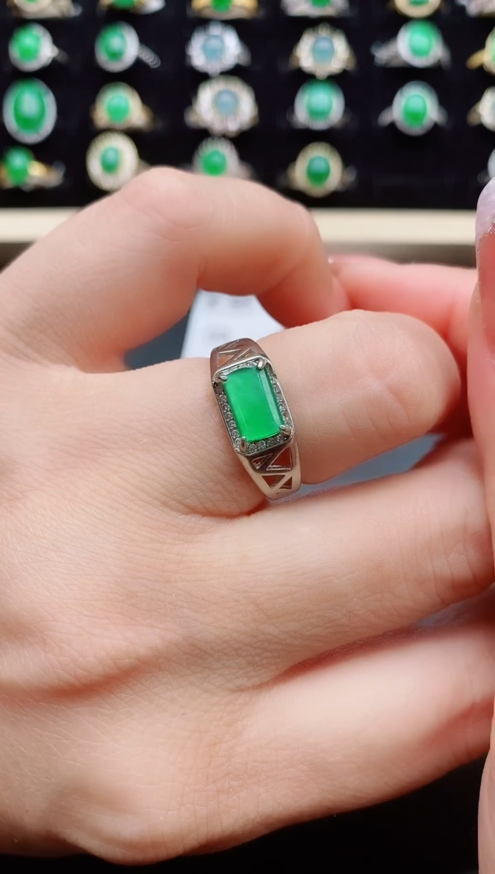 【闪购商品】翡翠戒指银S925镶嵌50800