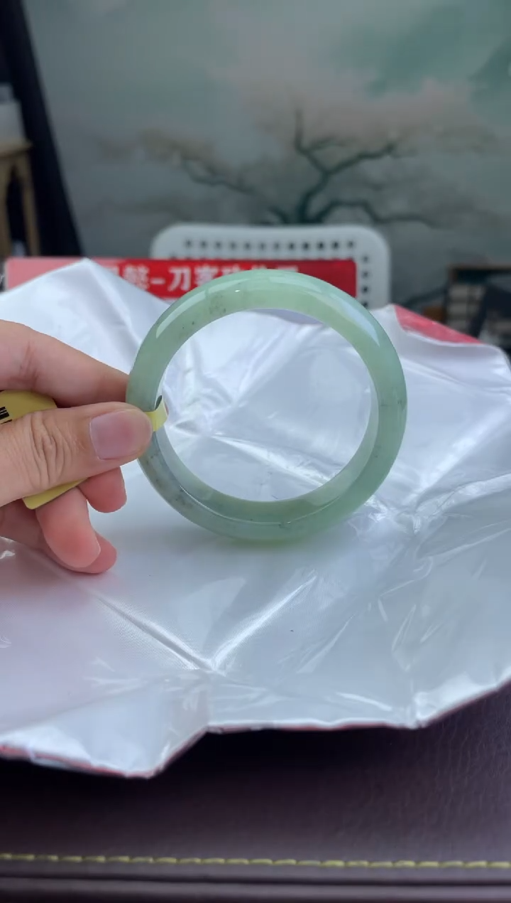翡翠手镯未镶嵌13翡翠手镯