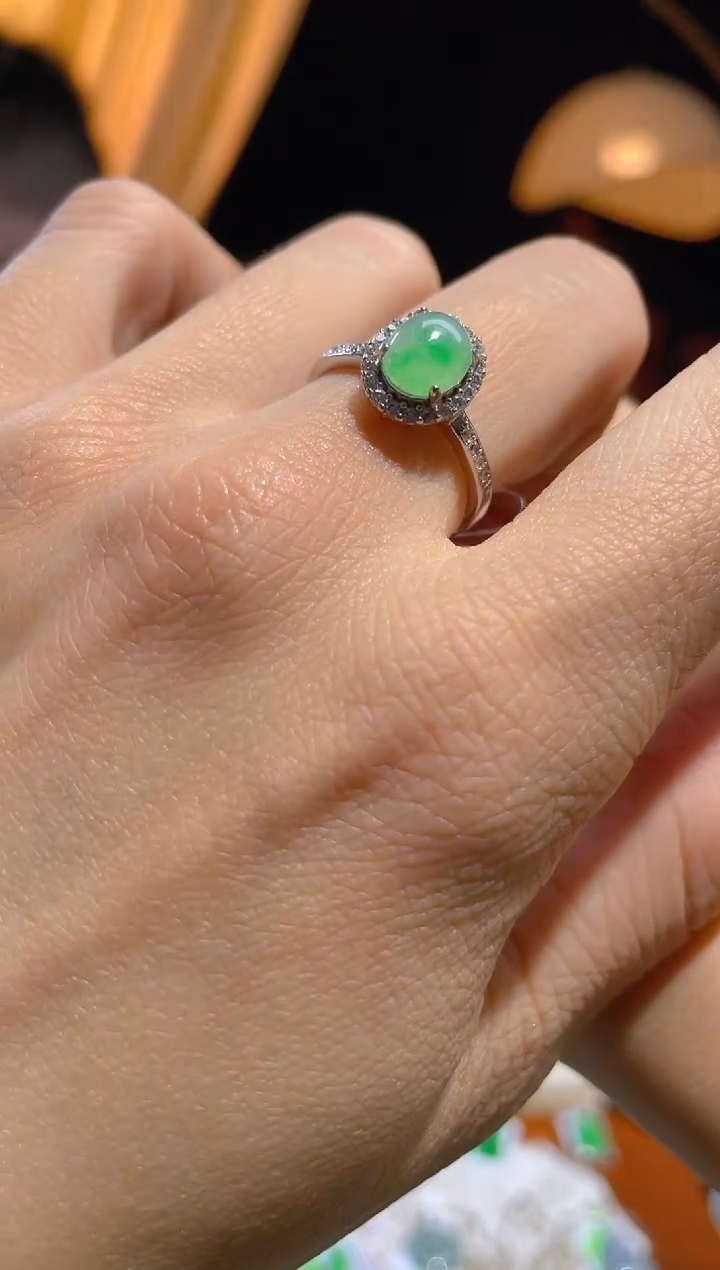 【闪购商品】翡翠颈饰未镶嵌假一赔三