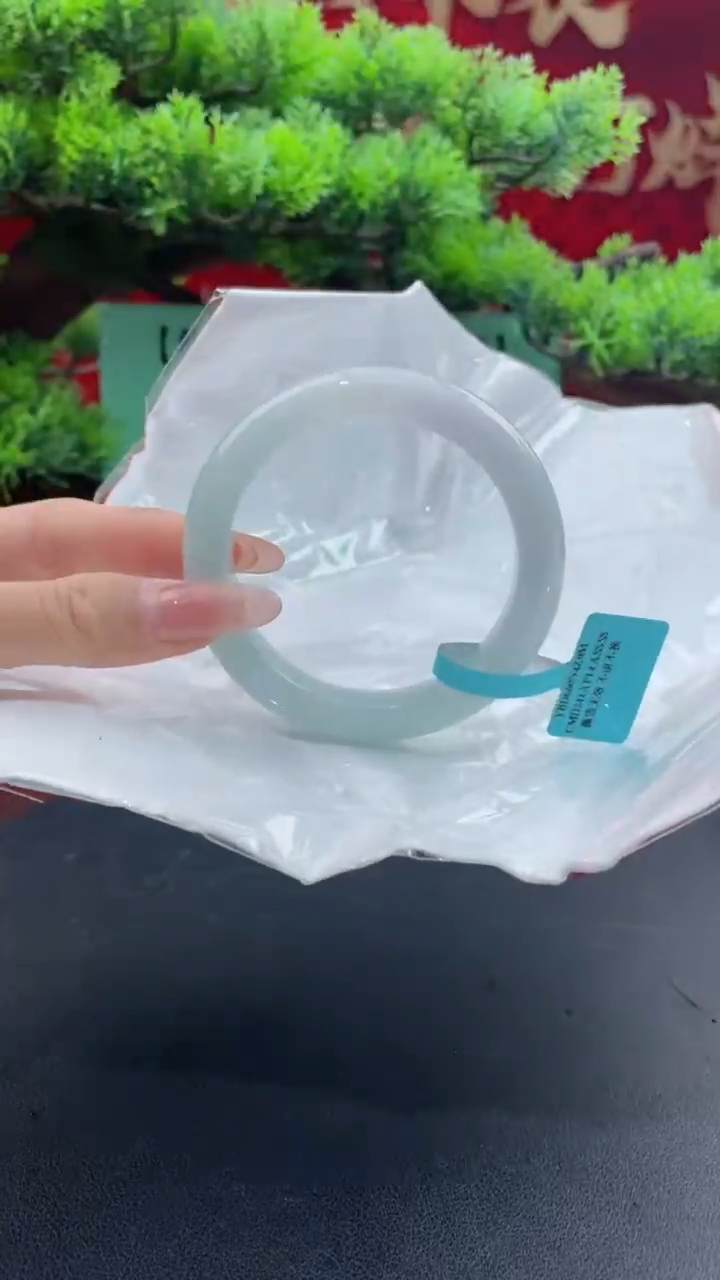 【闪购商品】翡翠手镯未镶嵌3翡翠手镯