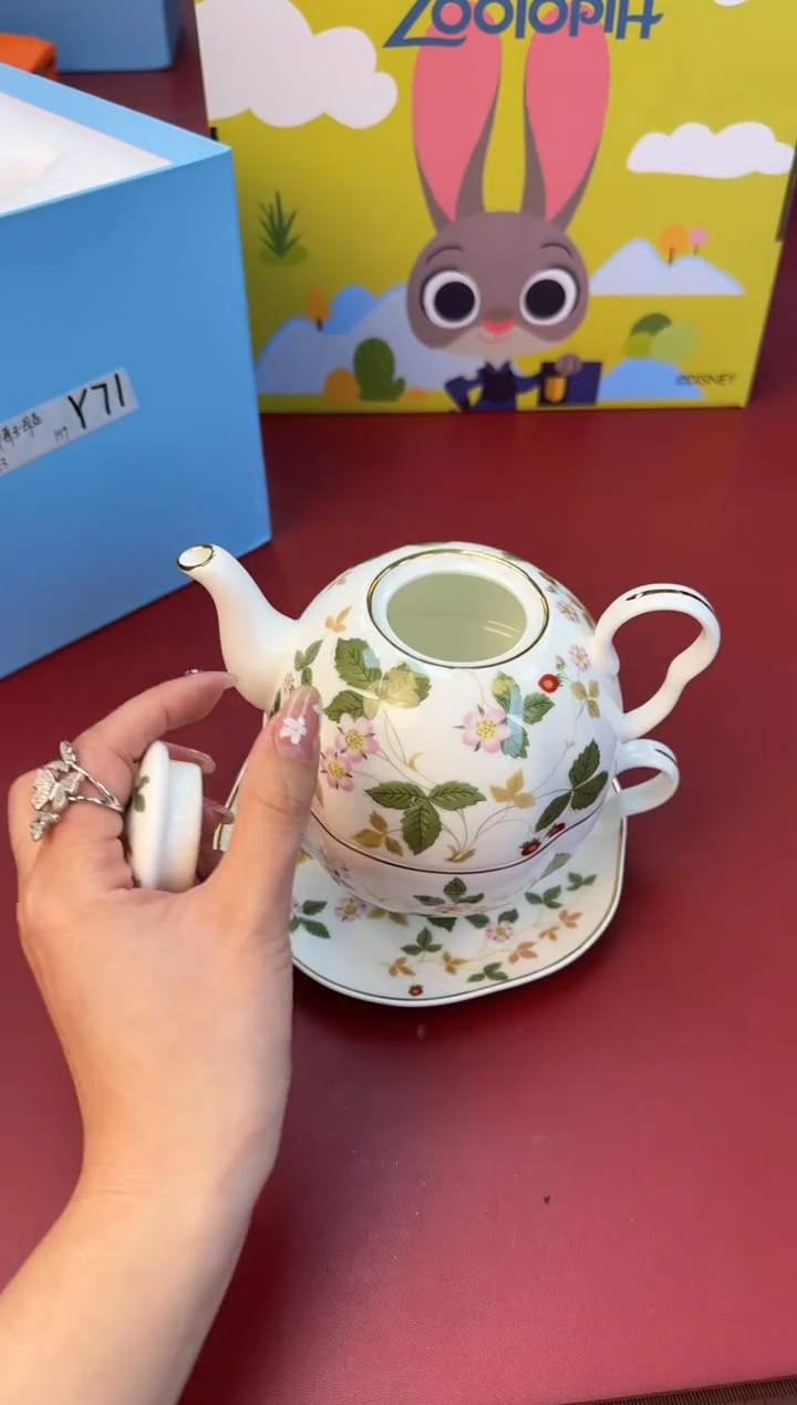 【闪购商品】瓷片正午瓷缘 臻品源泉@@Y71