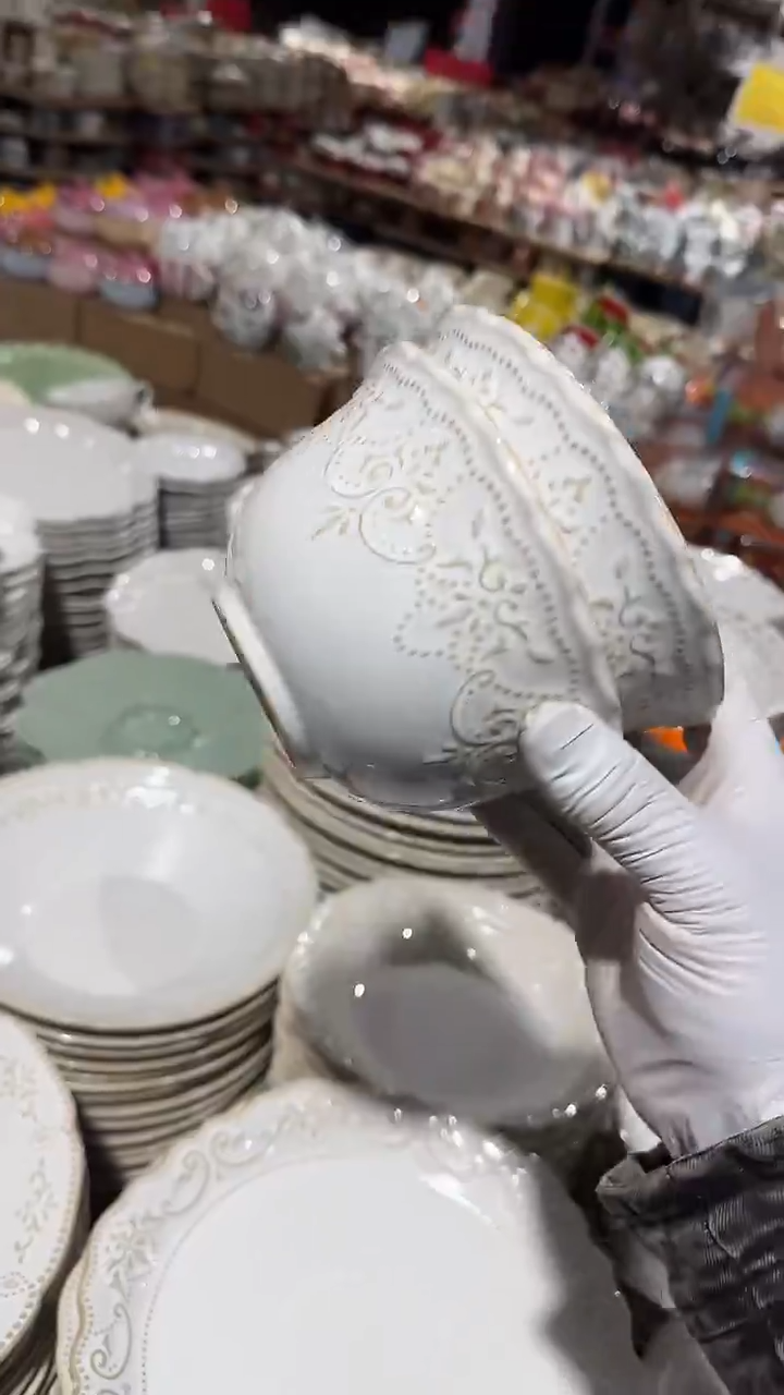 陶瓷2个花溪碗微瑕 凑满20元包邮