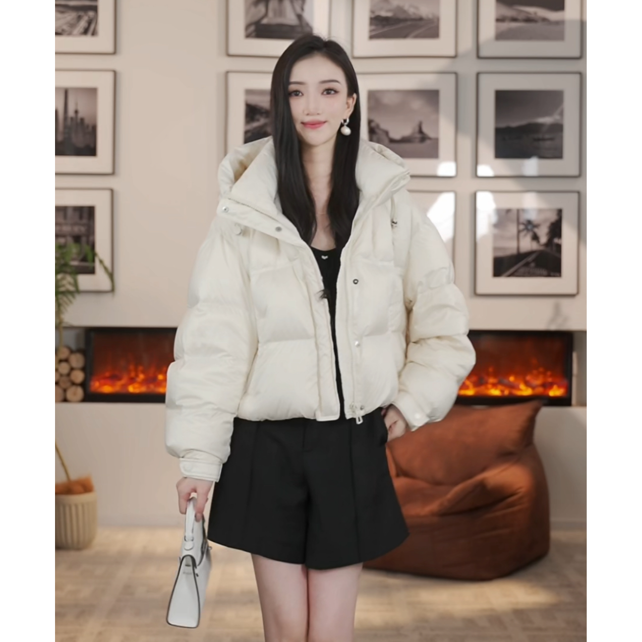 【曼德诗专柜款】2025泡芙款连帽立领羽绒服冬季新款短款D518A079