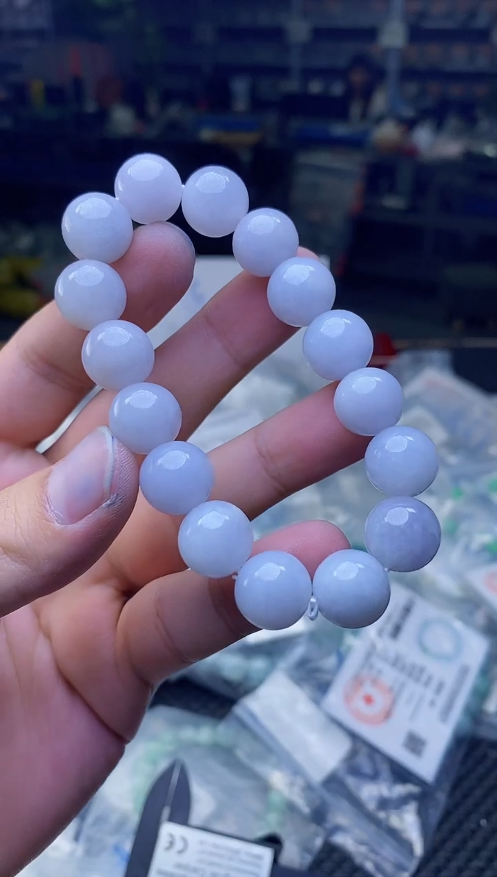 定制翡翠未镶嵌天然缅甸A货翡翠，多样性发货，拍一发一