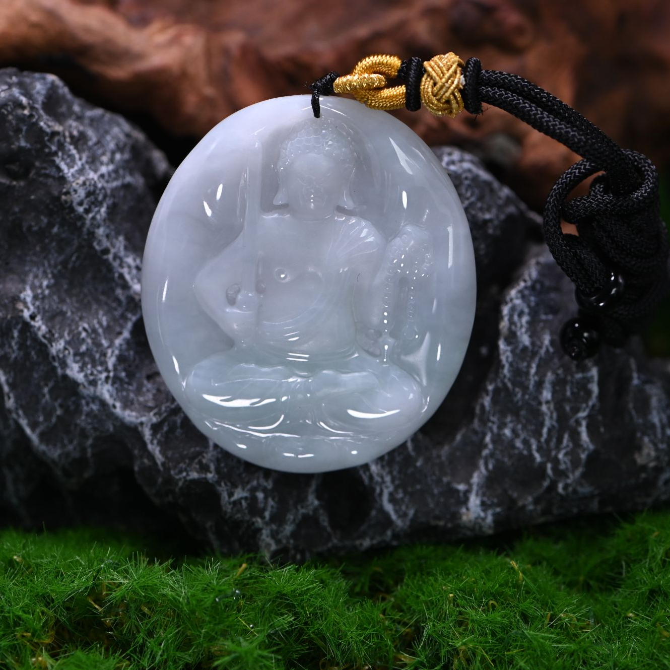 CYX  055  天然缅甸A货翡翠  不动明王