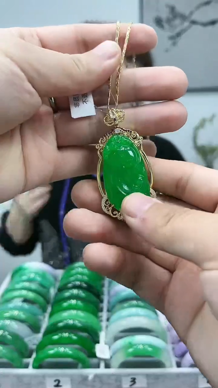 【闪购商品】砖雕s16满绿满色如意吊坠