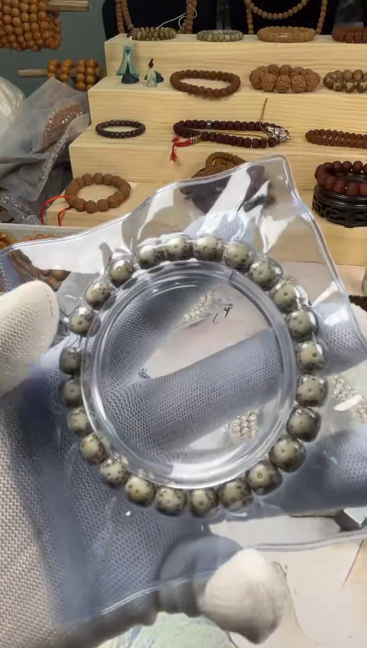 【闪购商品】金刚菩提手串河豚8mm