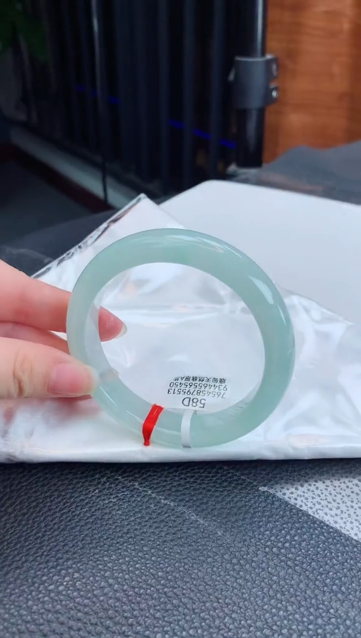 【闪购商品】翡翠手镯未镶嵌缅甸天然翡翠A货手镯