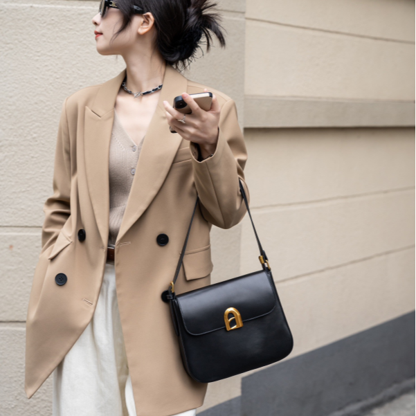【初阳甄选】J-6135-黑色轻奢潮流经典小众女包