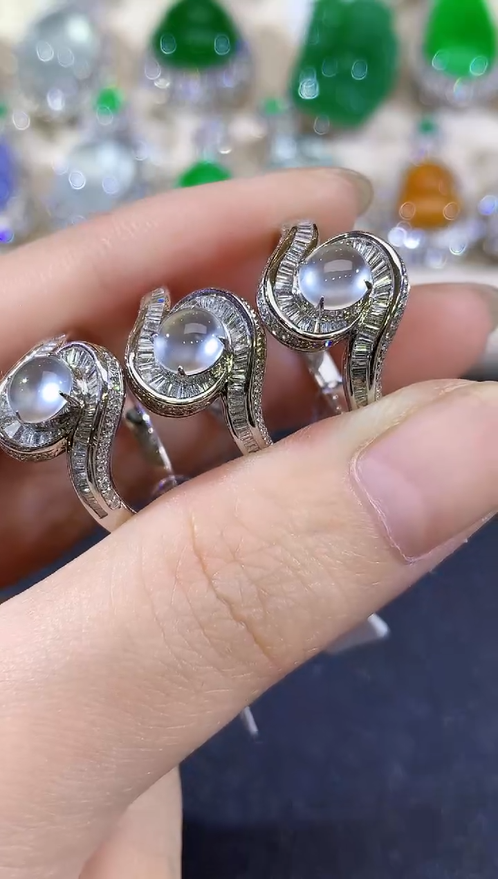 18K金镶嵌戒指翡翠A30 多样性发货一件