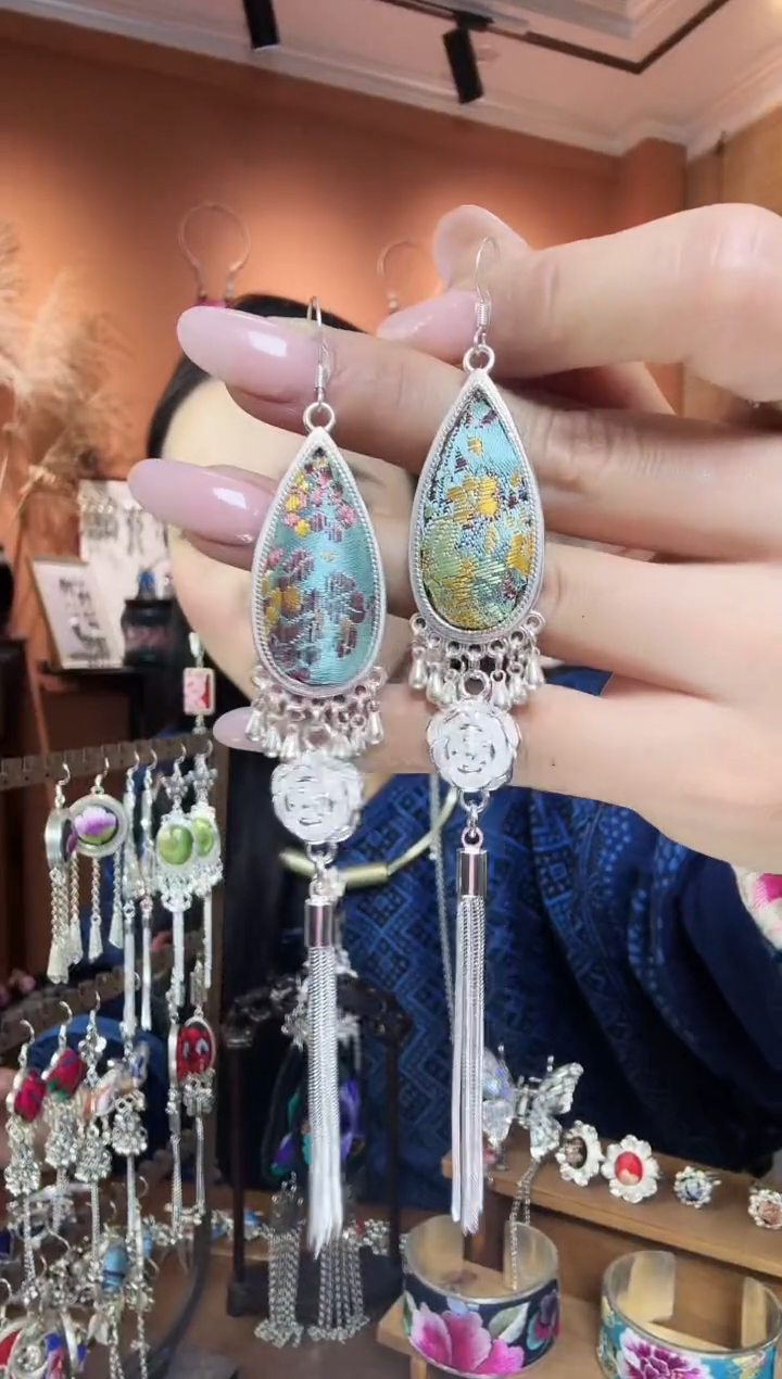 【闪购商品】刺绣传统非遗民族凤手工刺绣饰品耳环