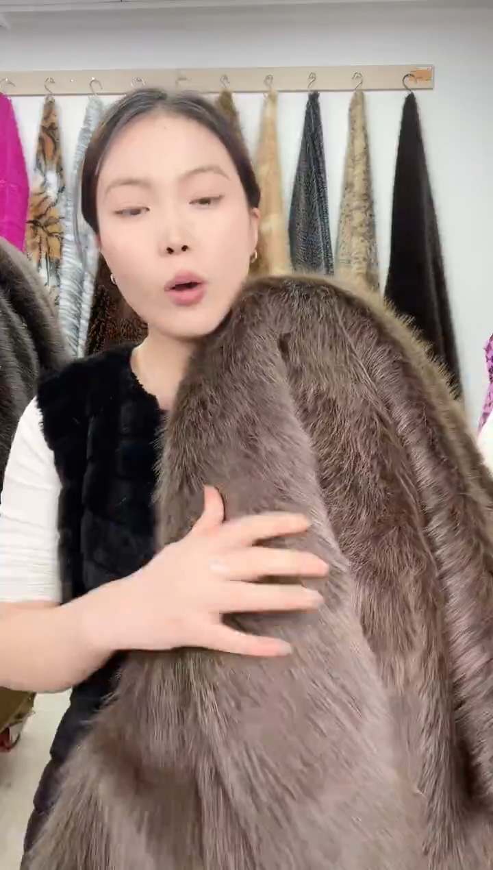 狐狸毛A105尺寸1.8*1