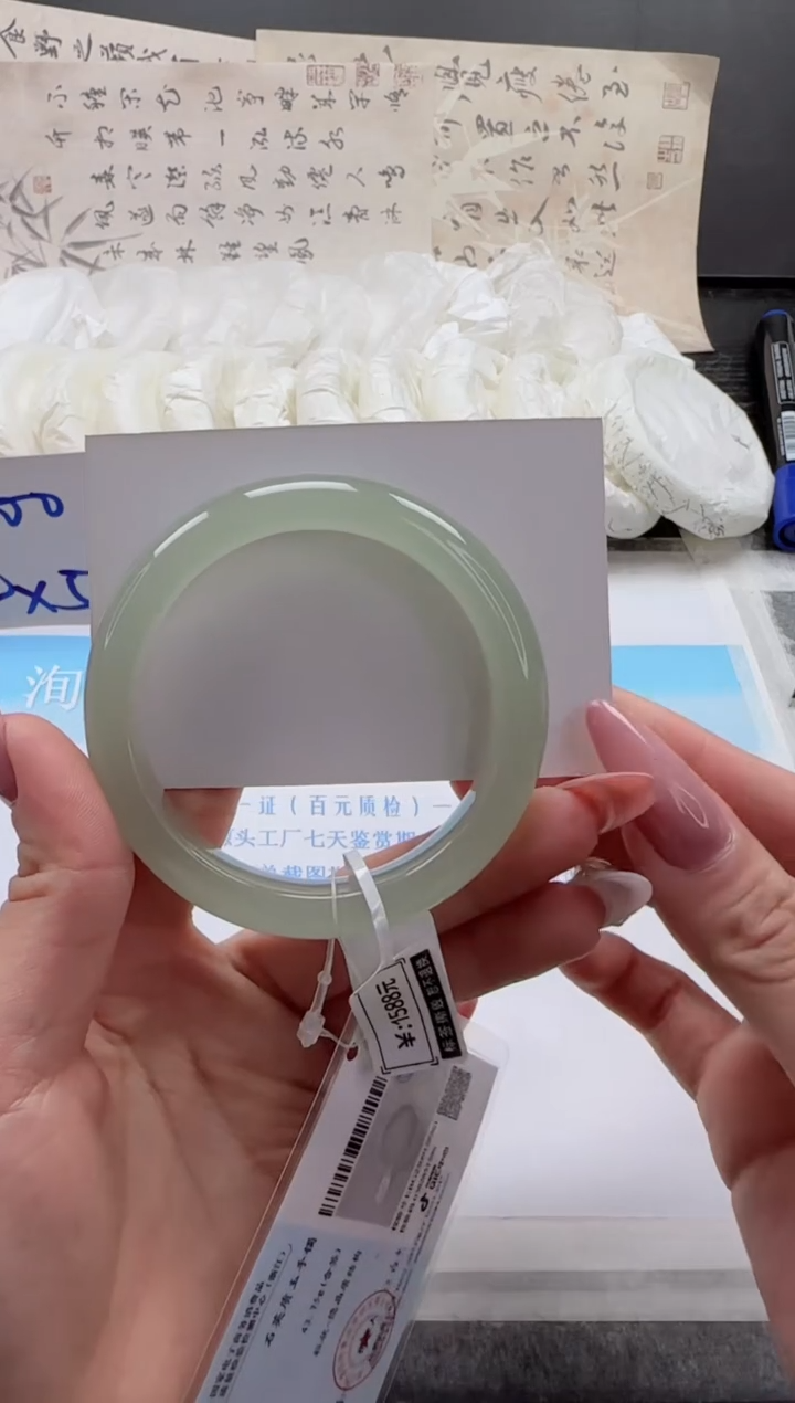 未镶嵌手镯石英质玉161-54.5