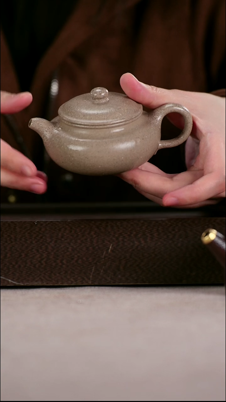 茶壶紫砂五彩老段泥精工仿古