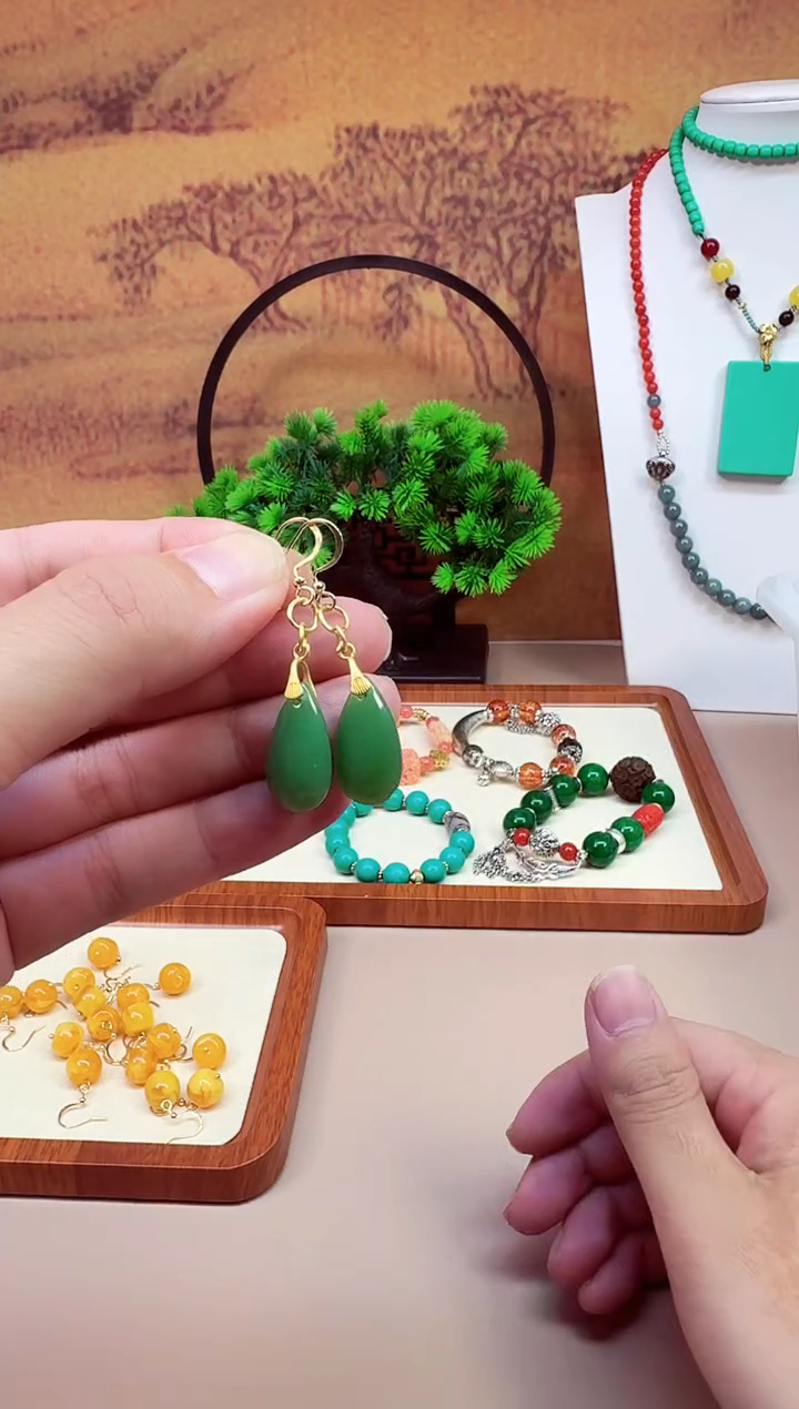 和田玉14K金镶嵌耳饰E119