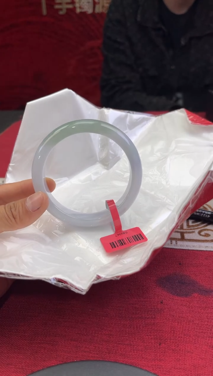 【闪购商品】翡翠手镯未镶嵌翡翠手镯