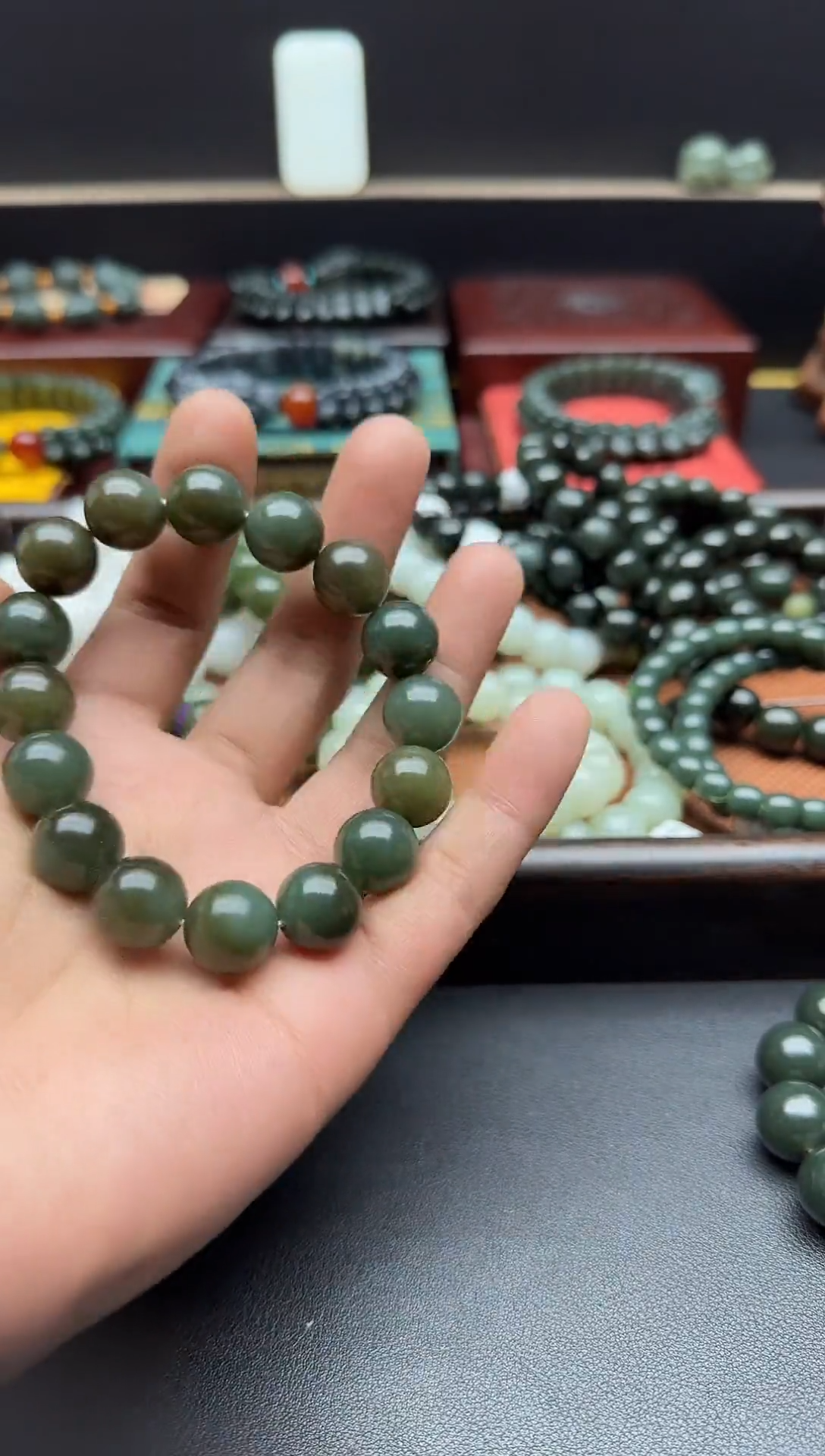 未镶嵌手链和田玉卡14M圆形手串