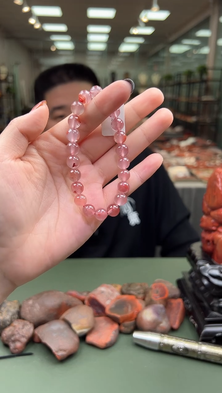 【闪购商品】南红玛瑙手串未镶嵌单圈手串一条约8mm 多样性发货