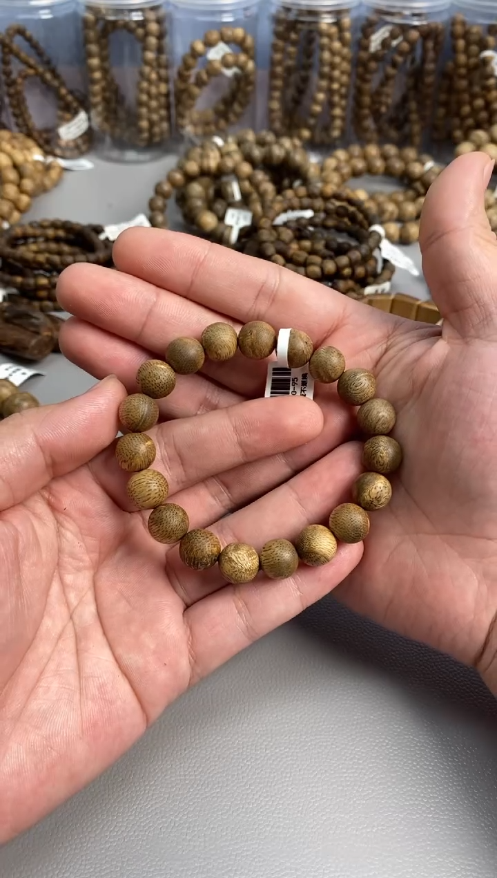 沉香手串文莱圆珠单圈留疤1.1多样性发其一