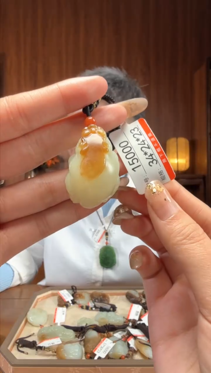 【闪购商品】和田玉吊坠未镶嵌1