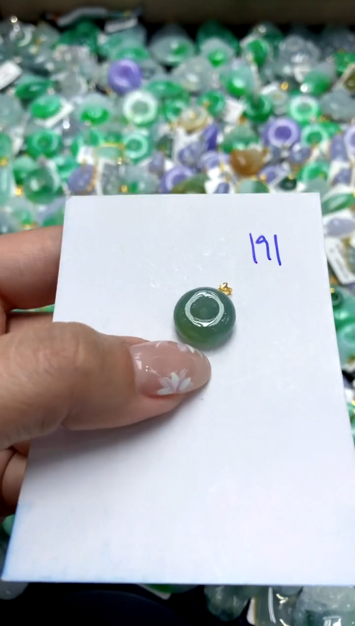 【闪购商品】翡翠颈饰18K金镶嵌111111111111111111