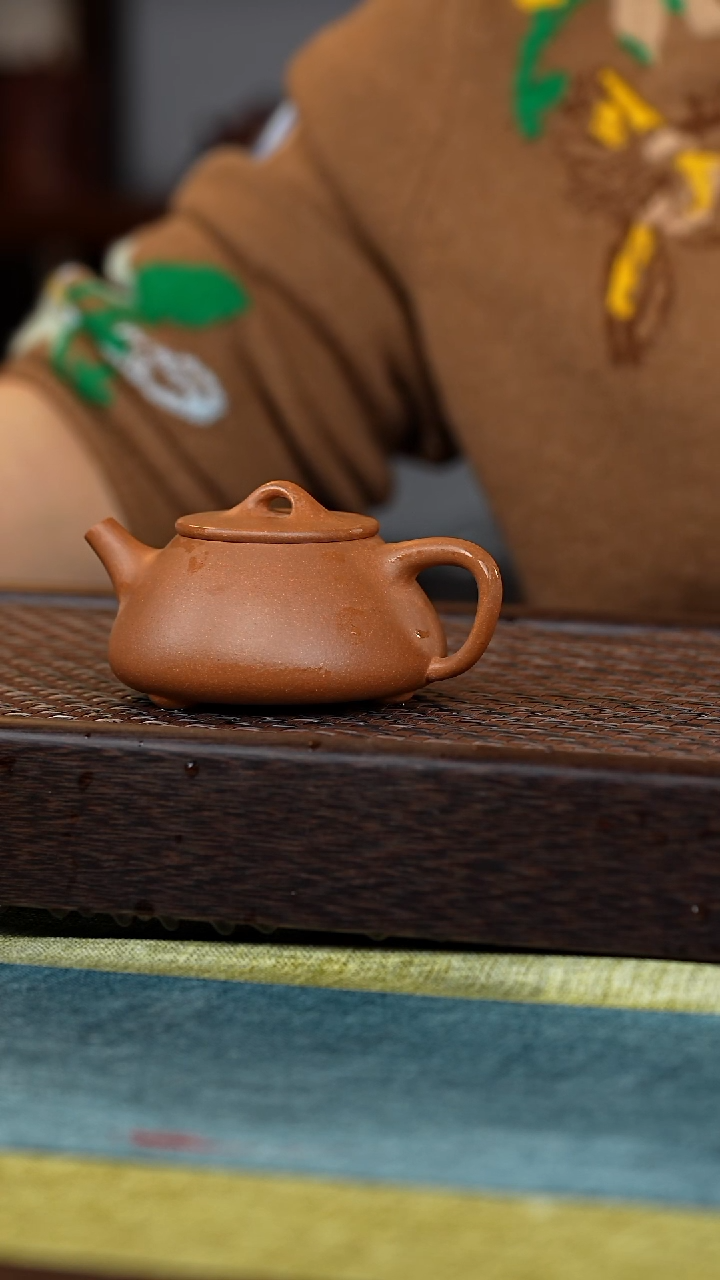 【闪购商品】紫砂茶壶平盖石瓢150cc