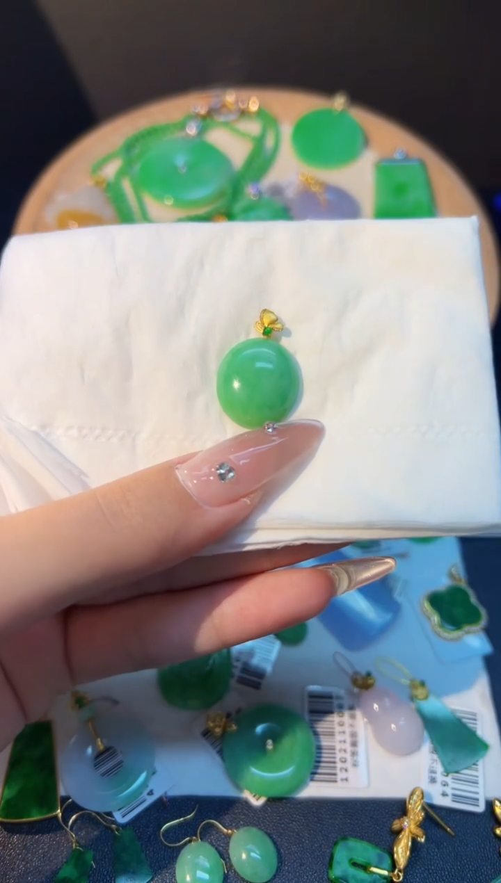 【闪购商品】翡翠颈饰18K金镶嵌Y缅料A货/支持复检/一件