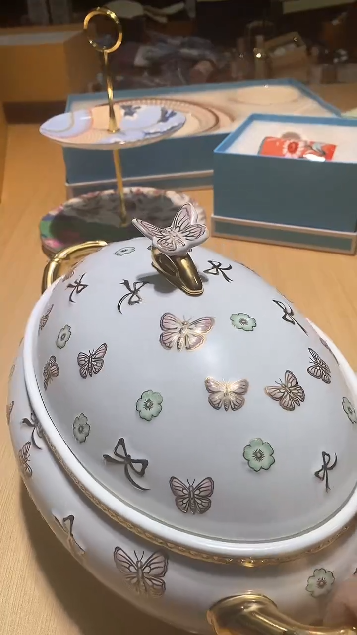 【闪购商品】瓷片锅碗瓢盆一件不剩